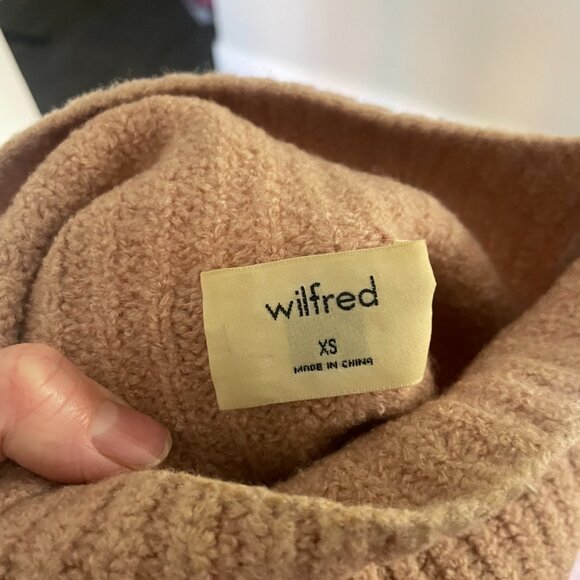 Wilfred Dusky Pink Merino Wool Sweater Sz XS - Picture 3 of 3